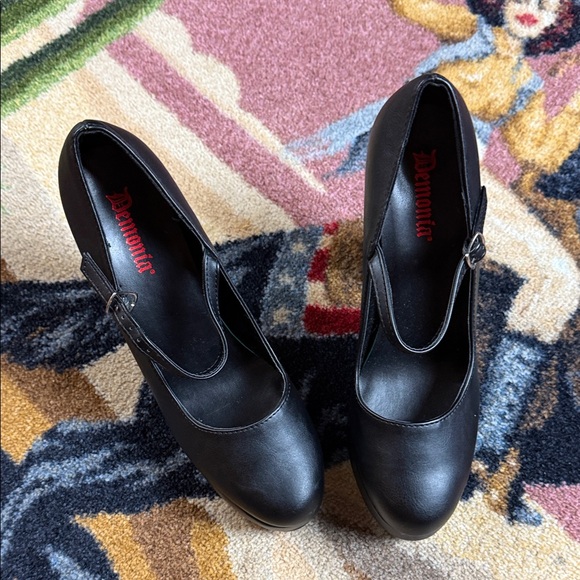 DEMONIA (FAKE) HEELS - Picture 2 of 9